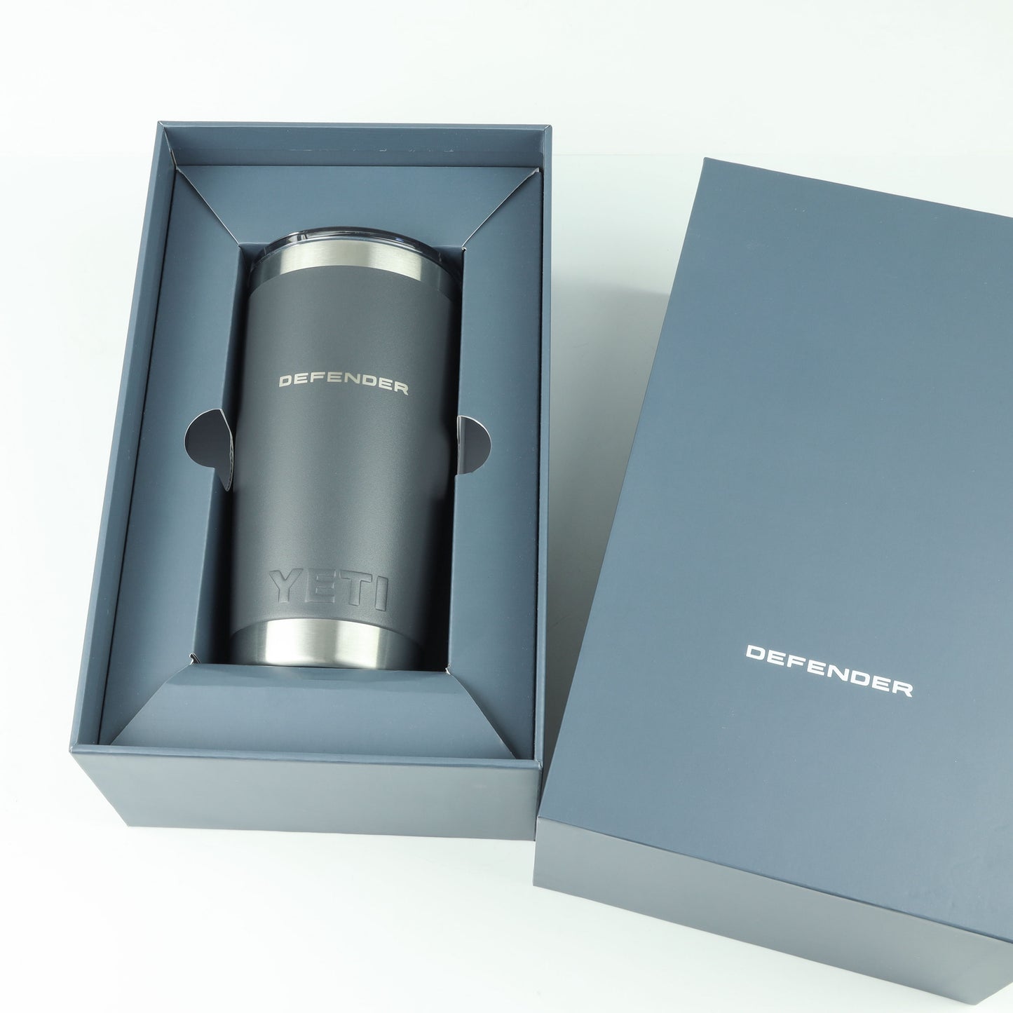 DEFENDER x YETI Rambler Tumbler - 20oz/591ml