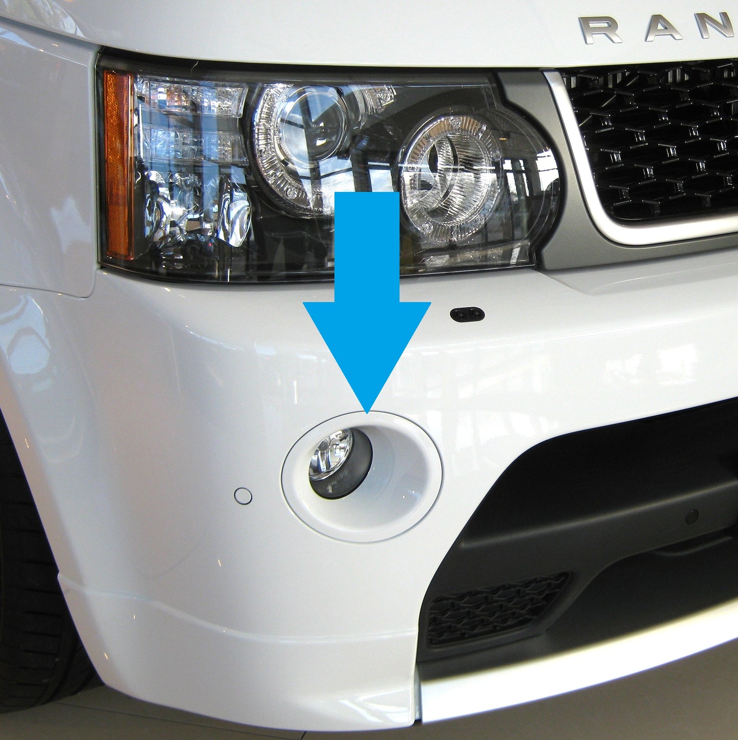 Fog Light Bezels for Range Rover Sport L320 Autobiography Front Bumper - ABS Unpainted