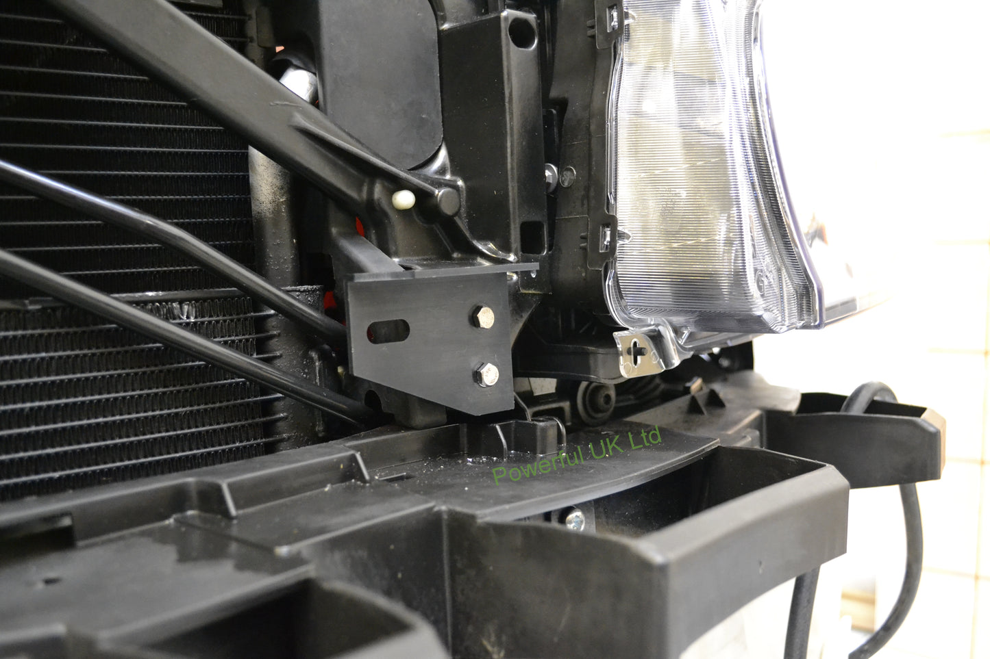 Front Grille Support Brackets for Range Rover Sport L320 2010+