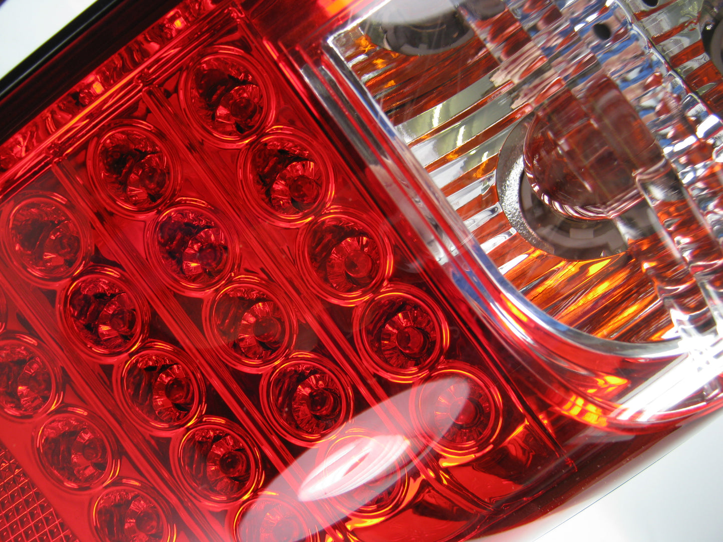 Rear Lights (pair) - LED Style - Toyota Hilux Mk4/5