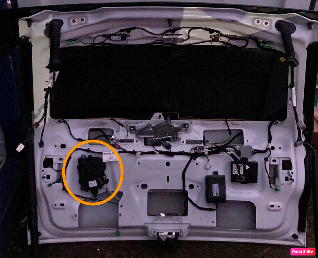 Tailgate Soft Close Motor Actuator for Land Rover Discovery Sport