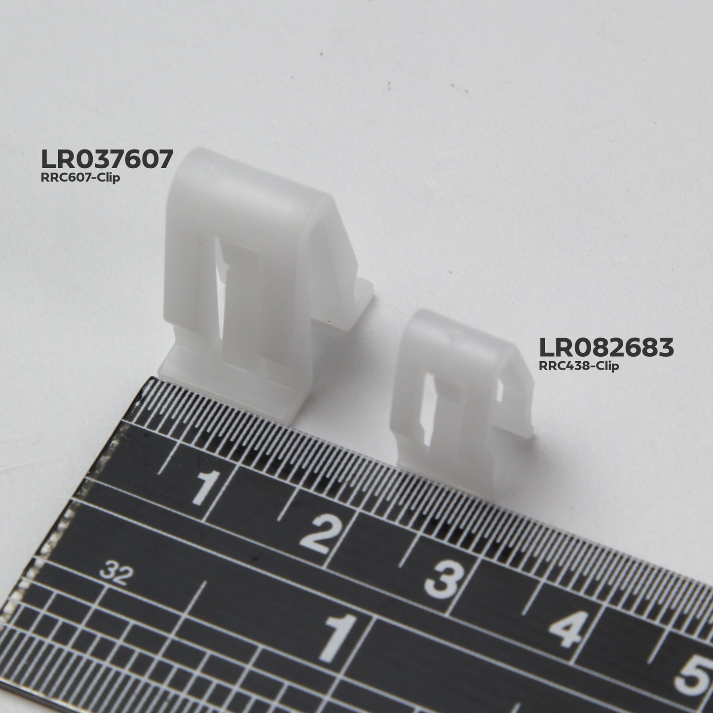 Replacement White Plastic Tailgate Trim Retaining Clips - Genuine