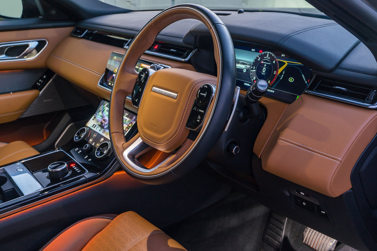 Range Rover Vlar Inside Velar – Powerful UK