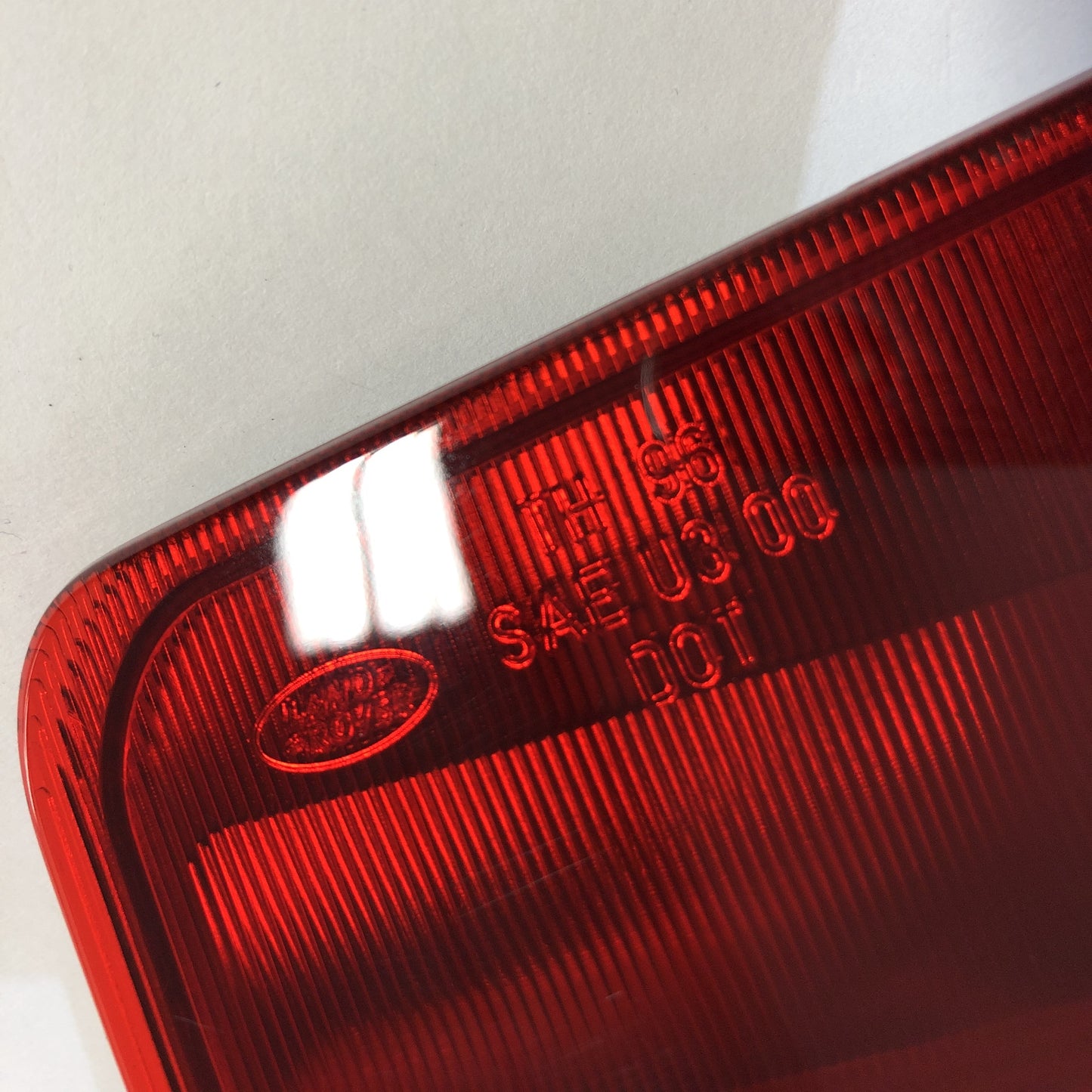 Rear Spoiler Brake Light Assembly - Genuine - Red - for Range Rover L322