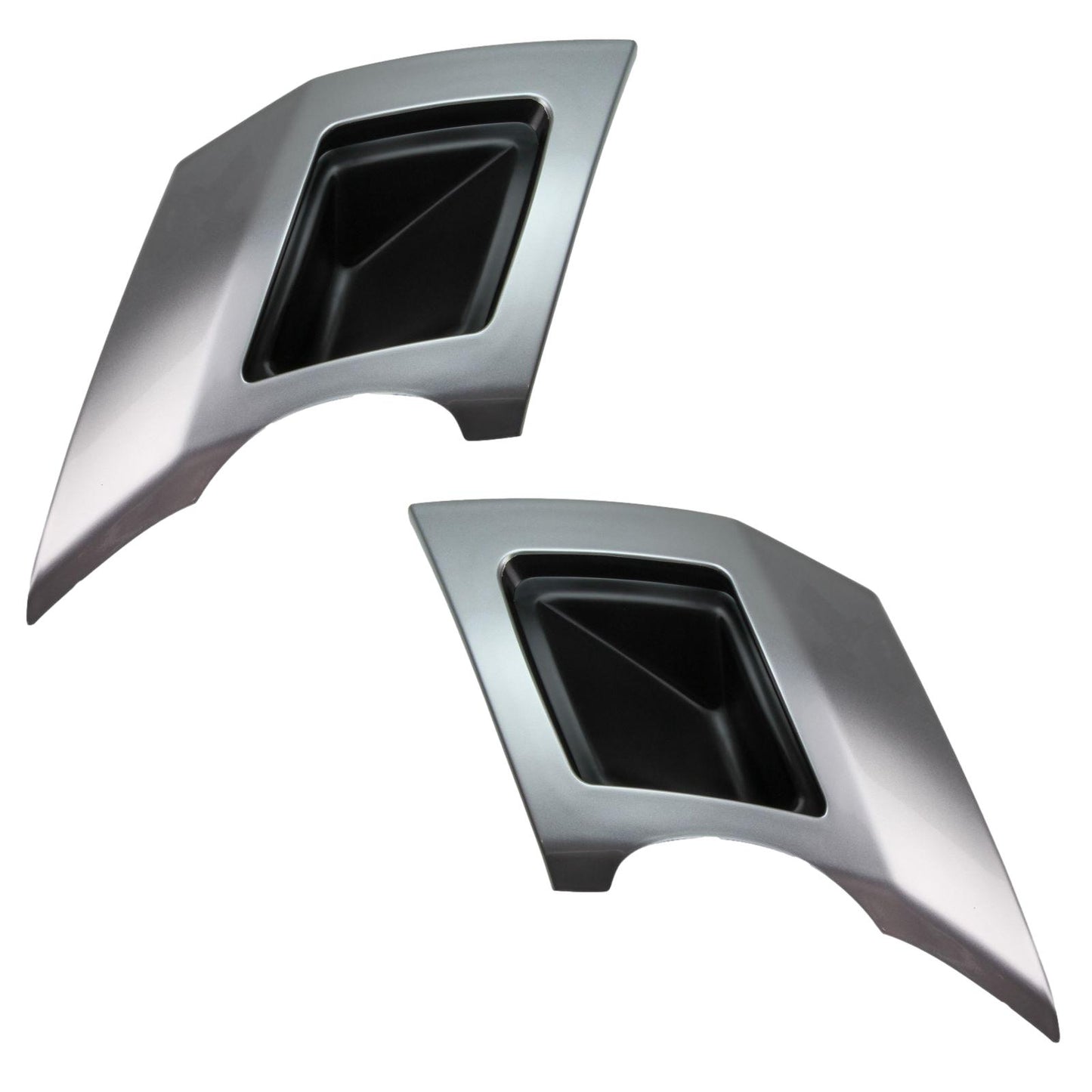 Rear bumper Twin Exhaust trims in Silver for Land Rover Discovery 5 (2017-20) HSE dynamic