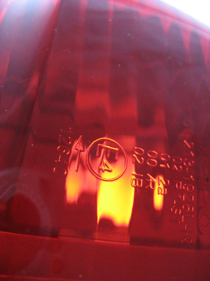 Rear Light Assembly & Loom - RH for Isuzu Rodeo (2003-07)