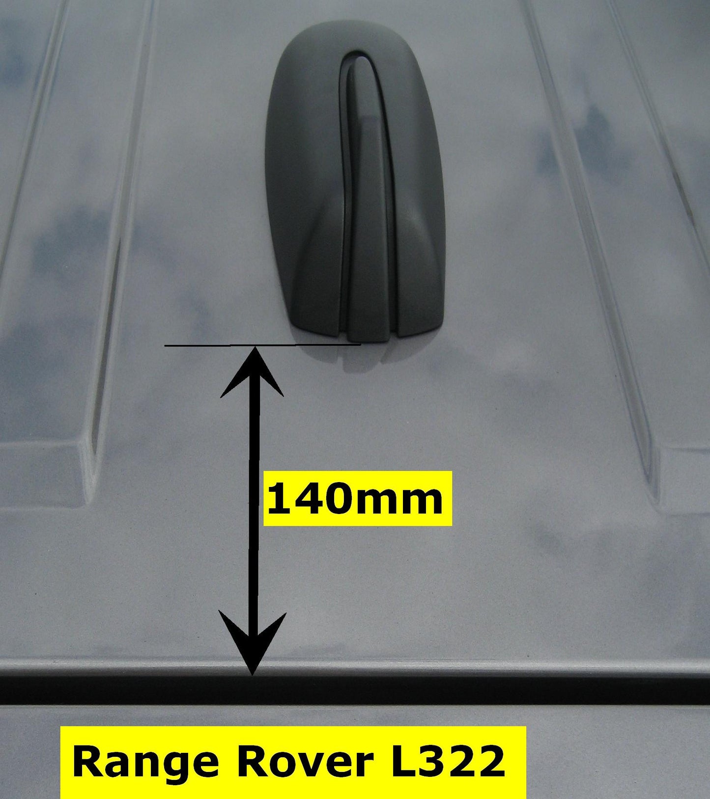 Dummy Roof Aerial for Range Rover L322