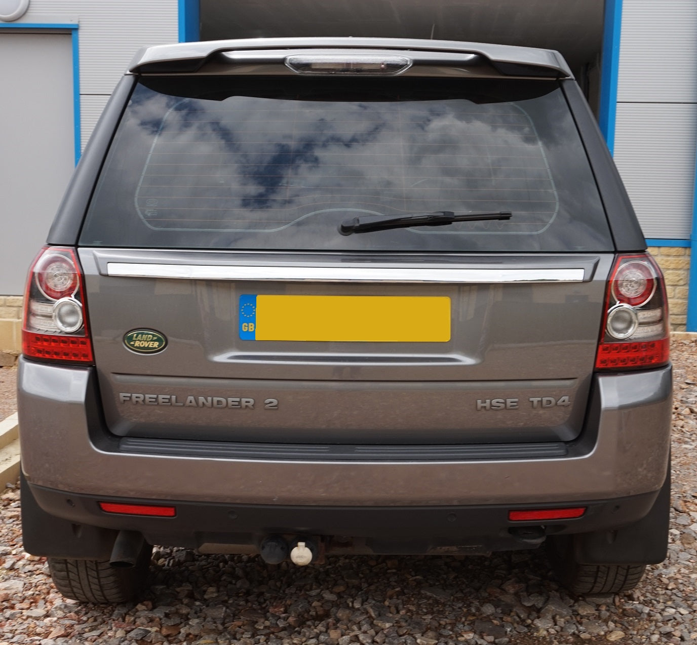 Rear Tailgate Spoiler Kit - Orkney Grey - for Land Rover Freelander 2
