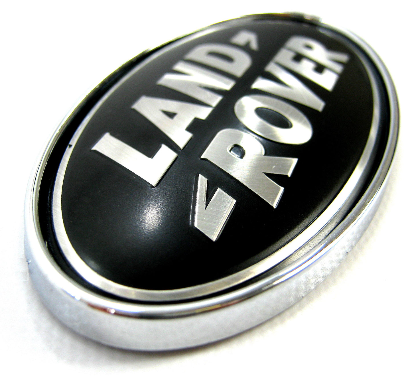 Black & Silver Badge on Chrome Plinth for Range Rover P38
