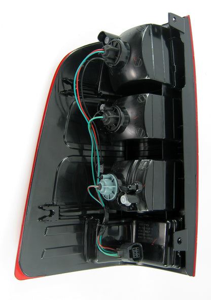 Ford Range Rear Light 2006 to 09 - RH ( no fog lamp )