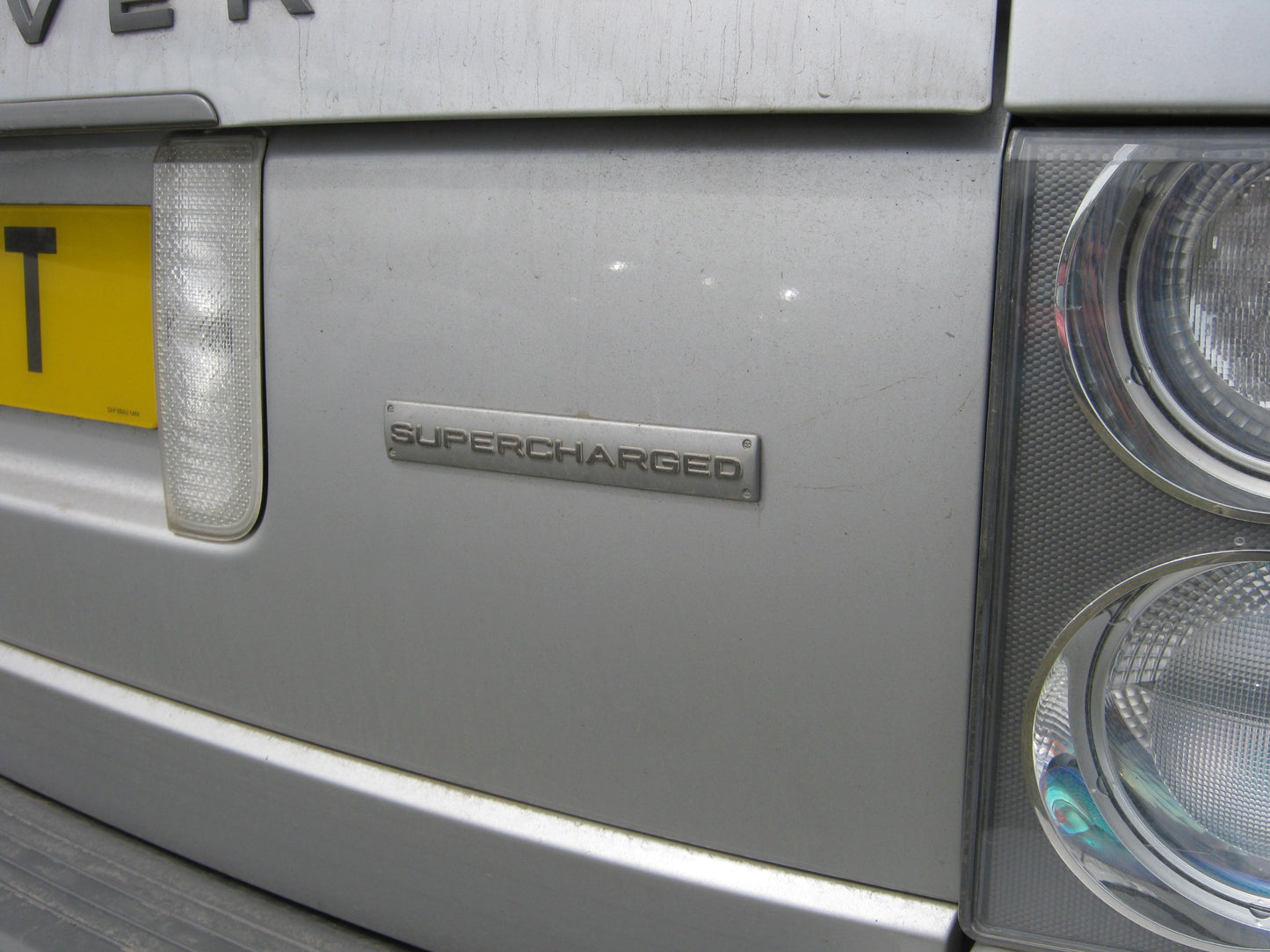 SUPERCHARGED Badge - Silver ( Genuine ) for Range Rover L322