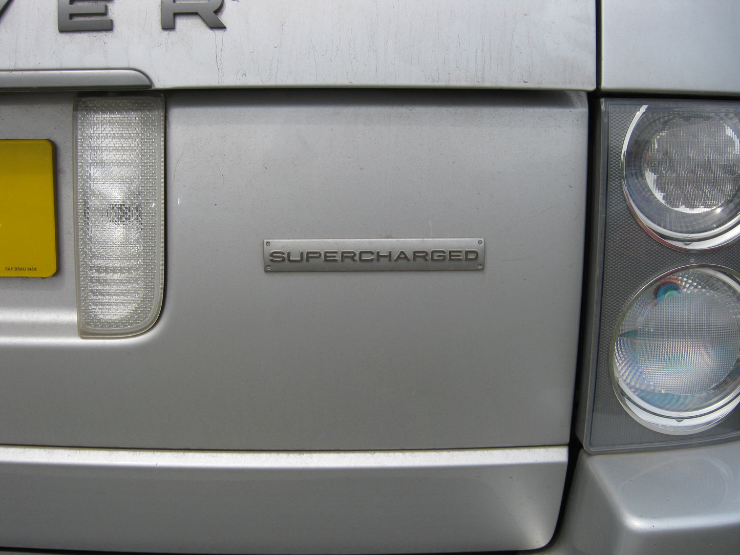 SUPERCHARGED Badge - Silver ( Genuine ) for Range Rover L322