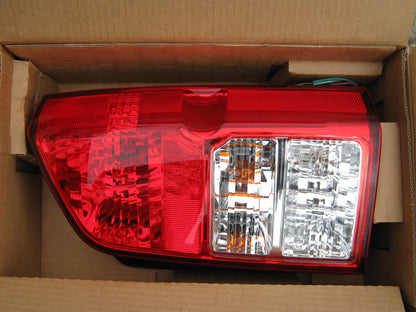 Rear Light - RH - for Nissan Pathfinder