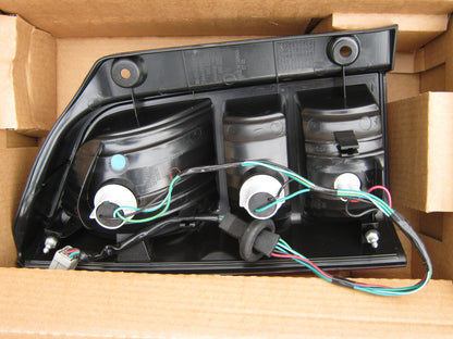 Rear Light - RH - for Nissan Pathfinder