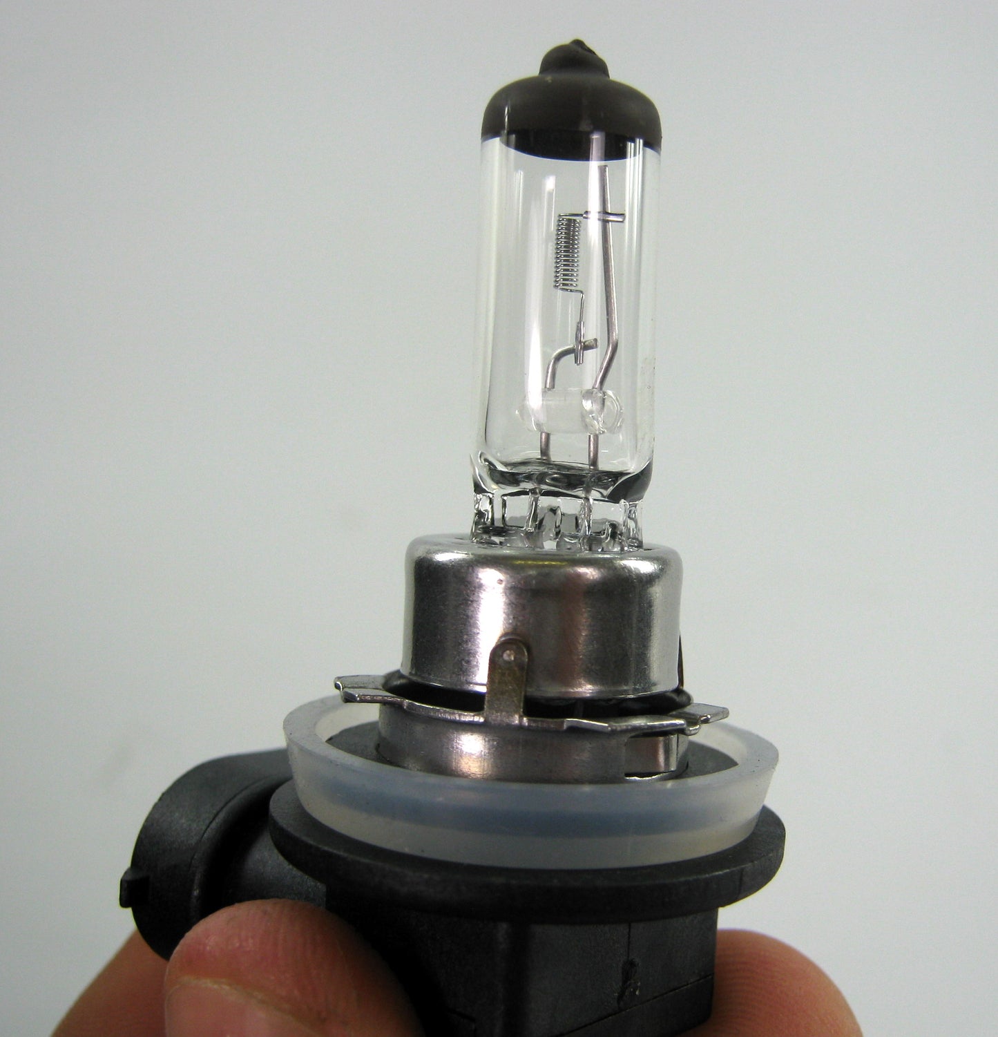 Front Bumper Fog Lamp for Nissan Navara D40 Pickup - LH ( With support )