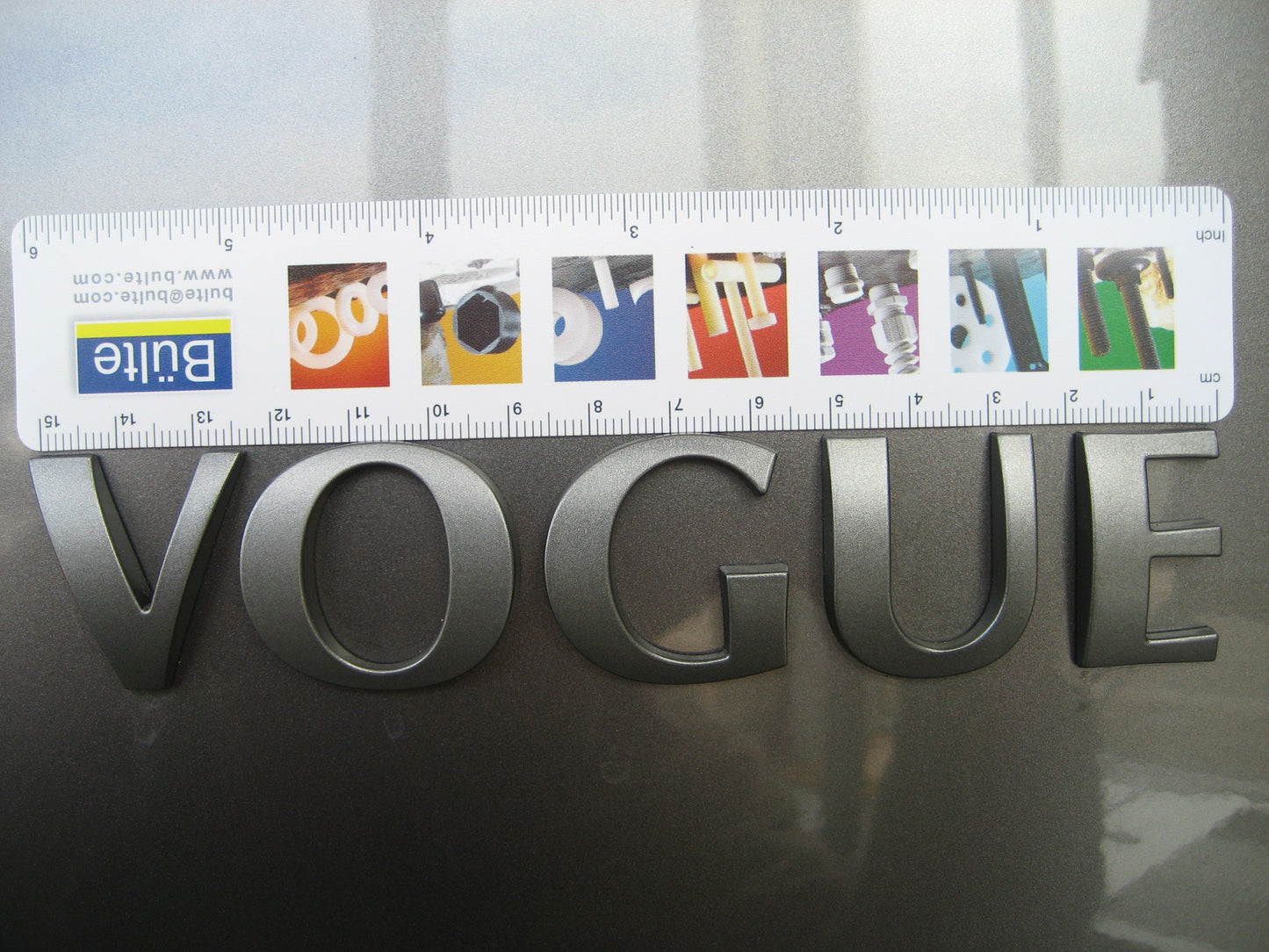 Genuine Tailgate Lettering VOGUE for Range Rover P38 / Classic - Grey