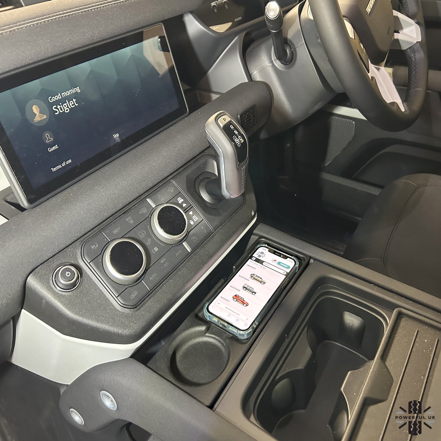 Centre Console Wireless Phone Charging Kit for Land Rover Defender L663 - USB-C