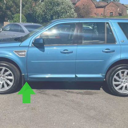 Lower Door Moulding in Primer - Front Left Small Section - for Land Rover Freelander 2