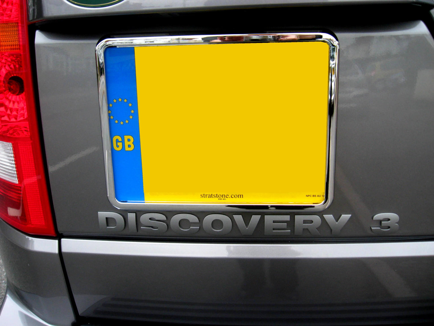 Square Rear Number Plate Surround for Land Rover Discovery 1 & 2 - Chrome