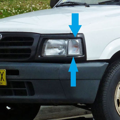 Mazda B2500 CLEAR Front Indicator - LH