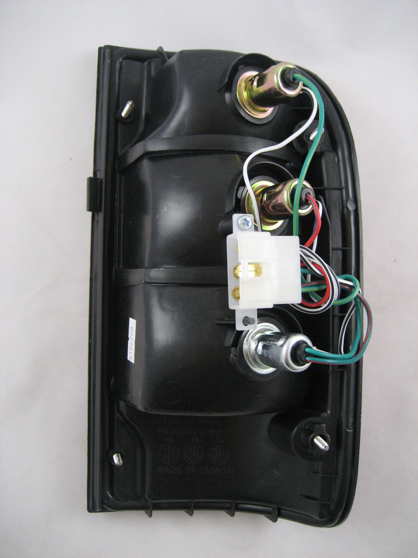 Rear Light Assembly - LH - for Toyota Hilux Mk4/5