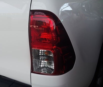 Rear Light inc loom - RH - for Toyota Hilux Mk8 Revo (2016 on) - EU Spec No Fog