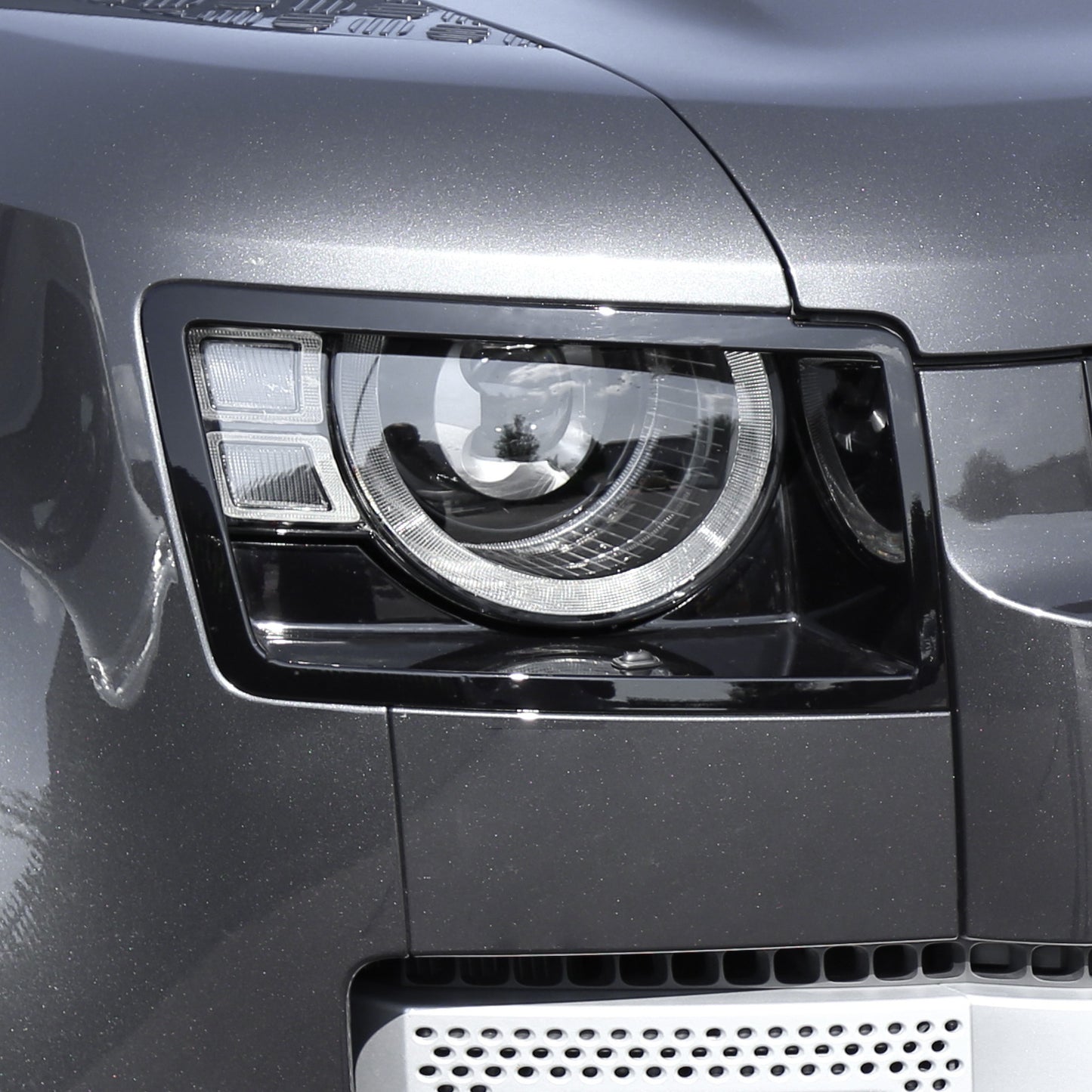 Aftermarket Headlight Surround 'WITH Washer' for Land Rover Defender L663 - RIGHT