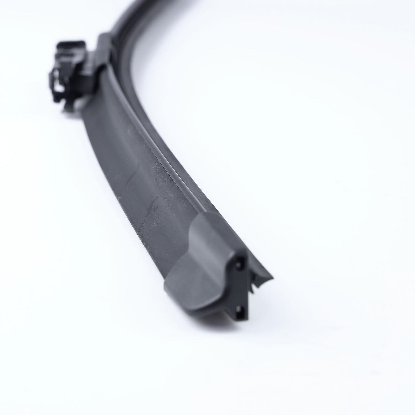 Aftermarket Front Wiper Blades (PAIR) for Land Rover Freelander 2 - RHD