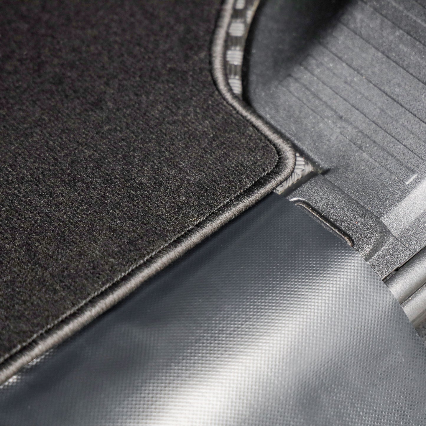 Carpet Boot Mat for Land Rover Defender L663 (110 models)