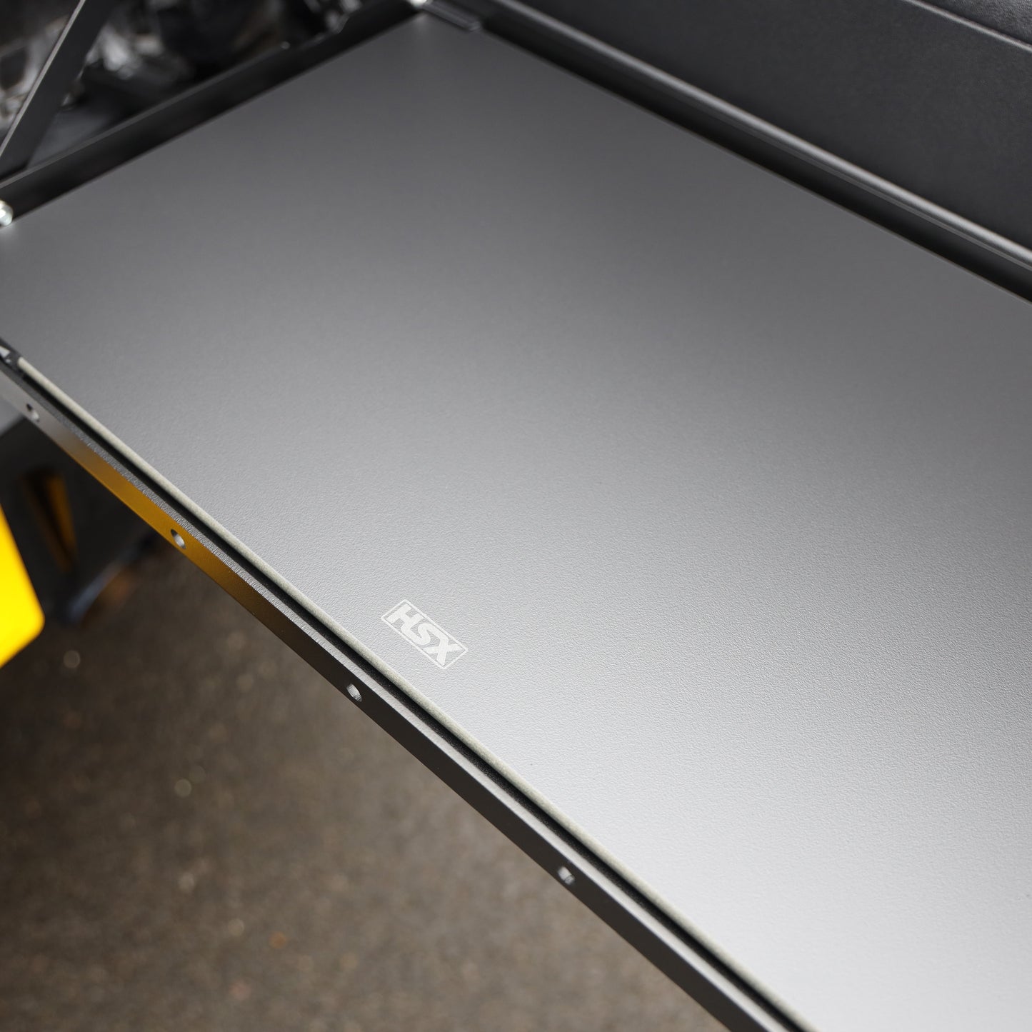 Insert Board for Powerful UK Folding Picnic Table for Land Rover Defender L663