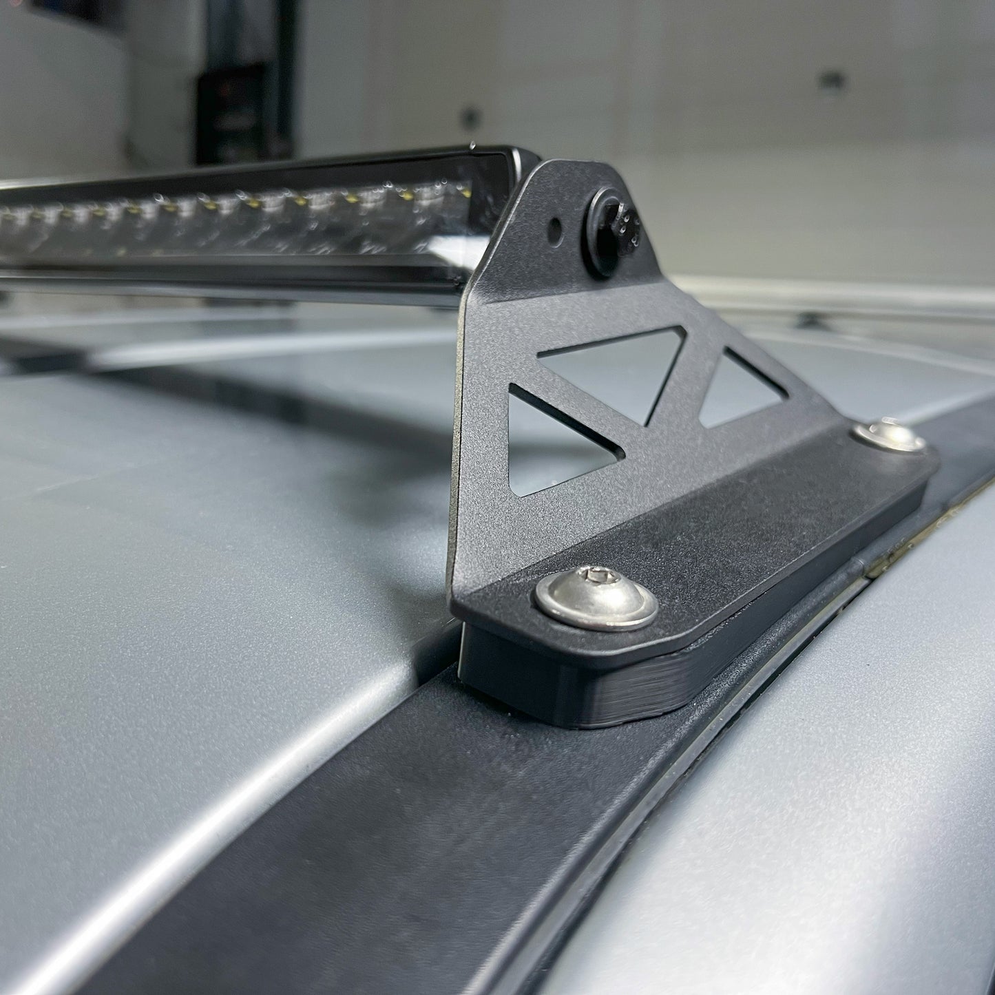Light Bar Roof Mount Kit for Land Rover Freelander 2