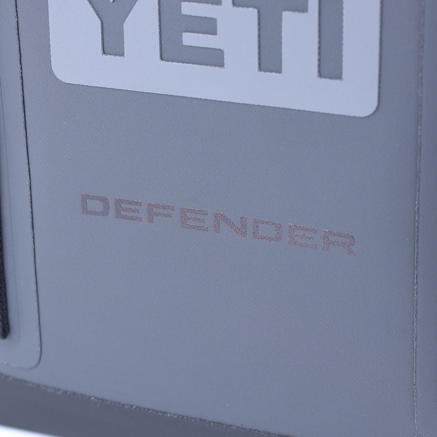 DEFENDER x YETI Hopper Flip 8 Soft Cooler
