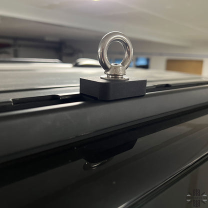 Roof Rail Eyelet Kit - for Land Rover Discovery 3/4