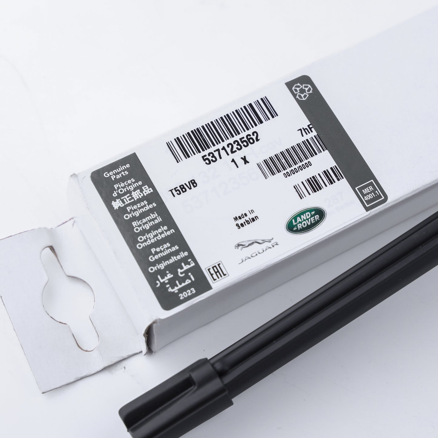 2x Front Wiper Blades for Land Rover Defender L663 - Late Type (Aquablade) - LHD