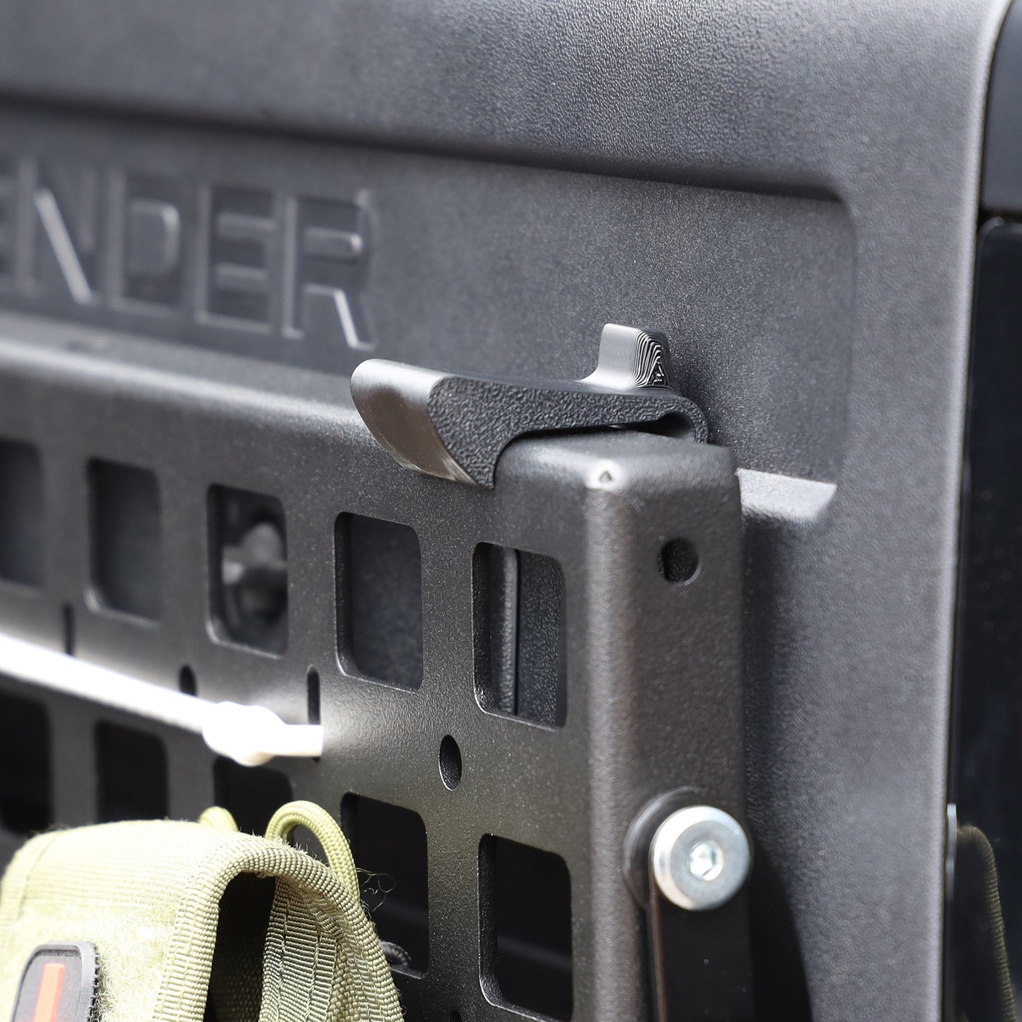 Easy-Latch Retrofit Kit for LRDI892 Picnic Table