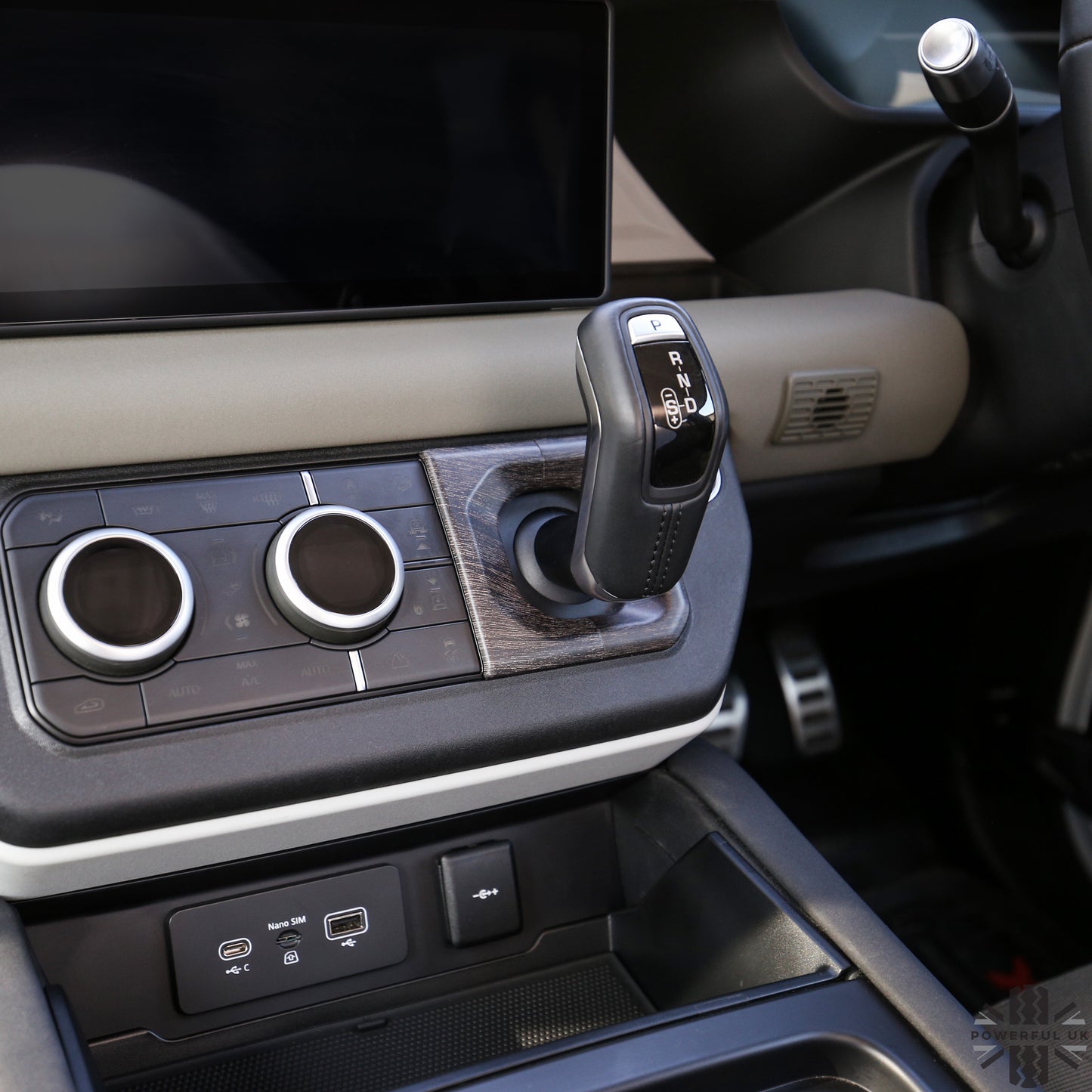 Gear Selector Surround Trim - Oak Wood - for Land Rover Defender L663