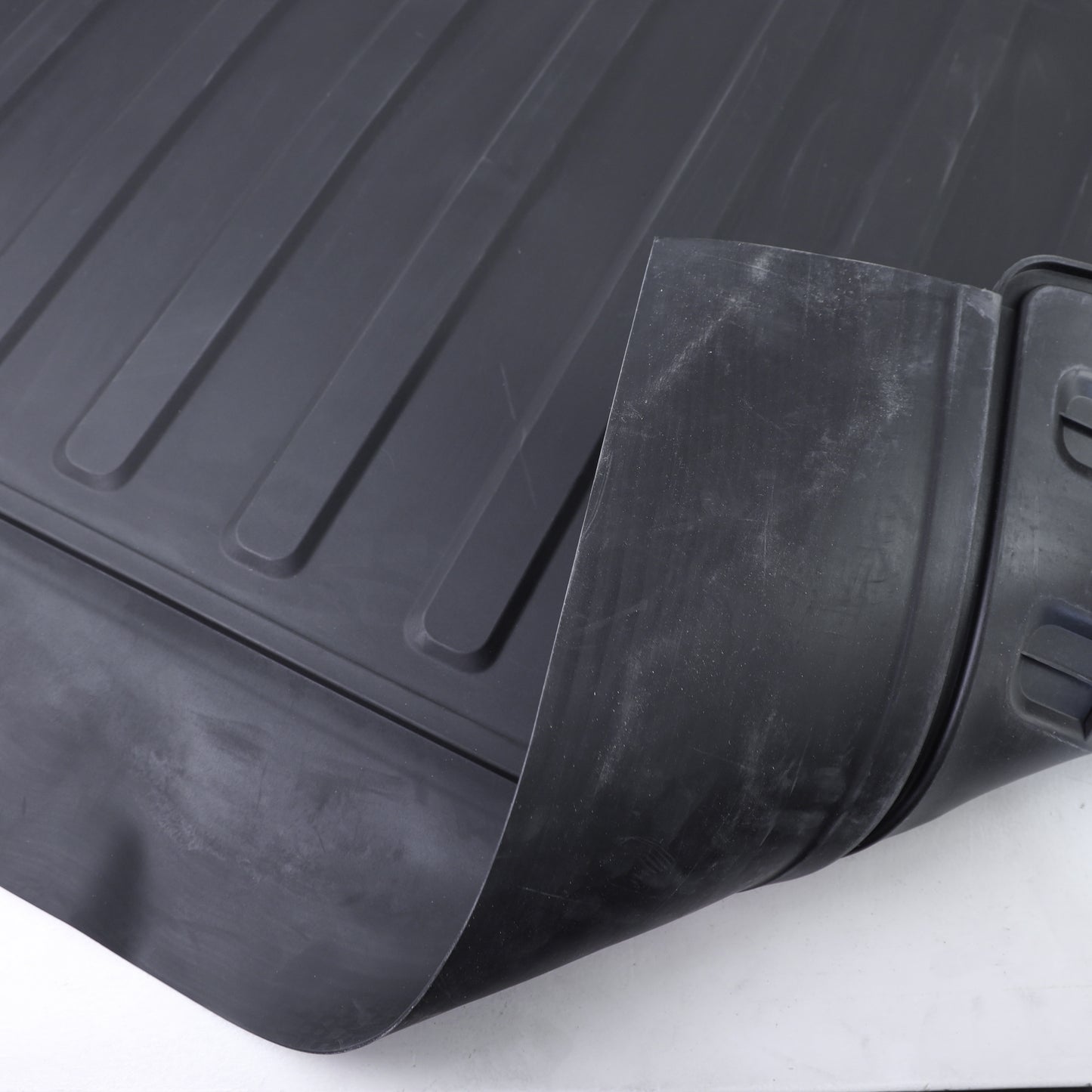 Genuine Rubber Boot Extension Mat for Land Rover Discovery 5 -  Black