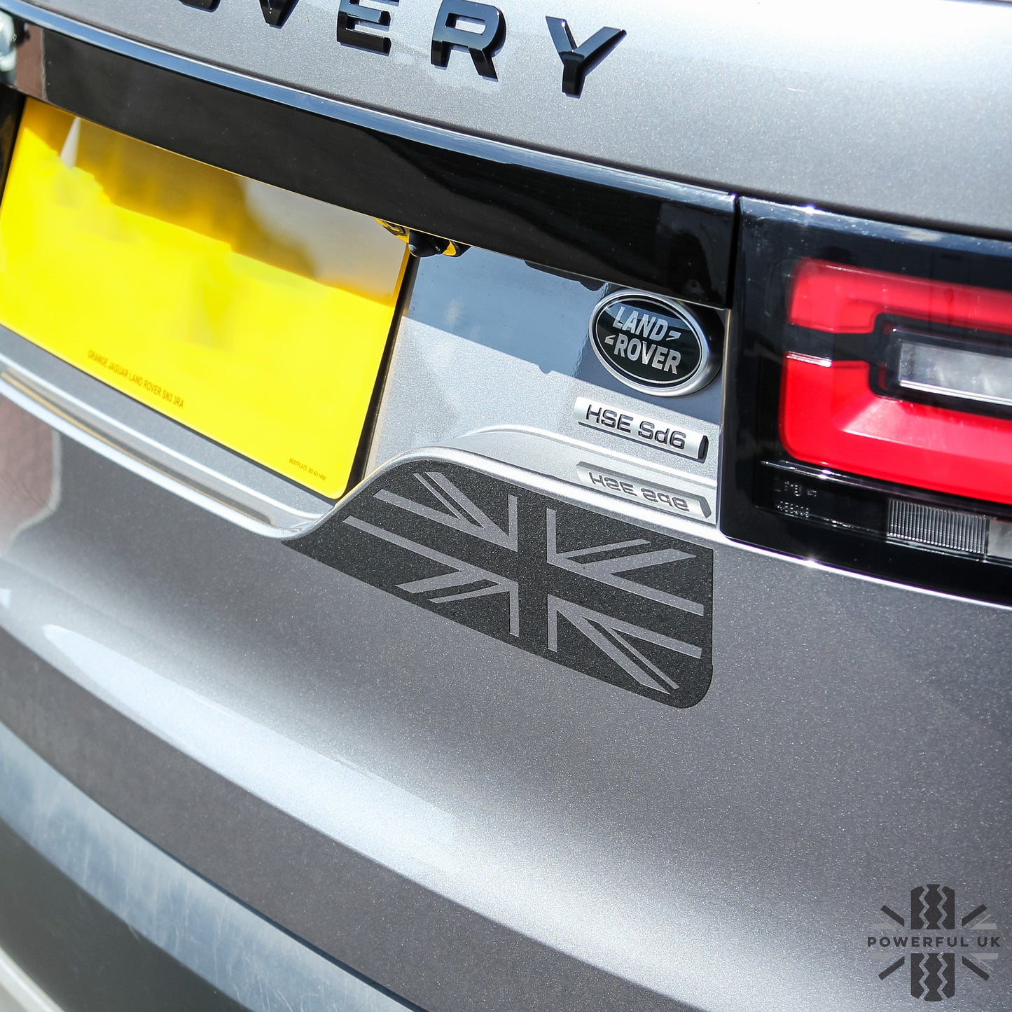 Tailgate Decal - Union Jack - Matt Black for Land Rover Discovery 5