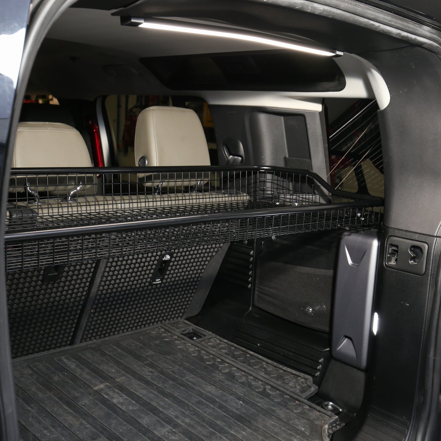 B-GRADE - Mesh Luggage Rack for Land Rover Defender L663 (110 model)