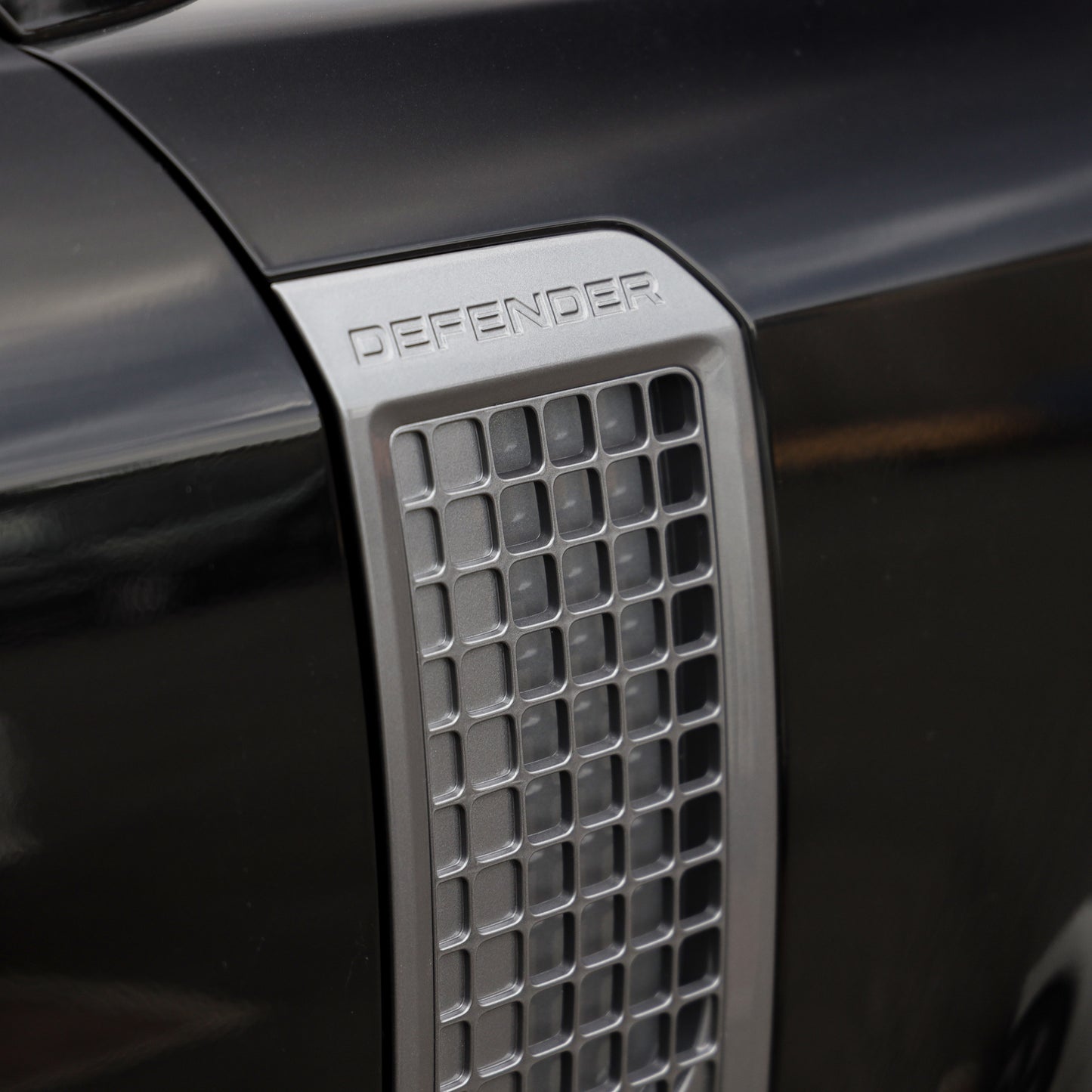 Side Vent Assemblies (Genuine Take-Offs) for Land Rover Defender L663 - Eiger Grey