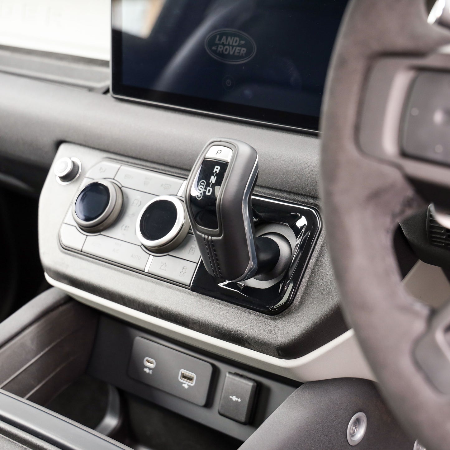 Gear Selector Surround Trim - Gloss Black - for Land Rover Defender L663