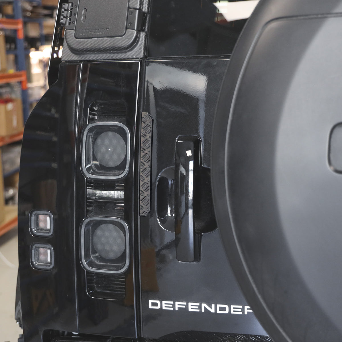 Tailgate Door Edge Protection Strip for Land Rover Defender L663 90/110/130 - Chequer Pattern