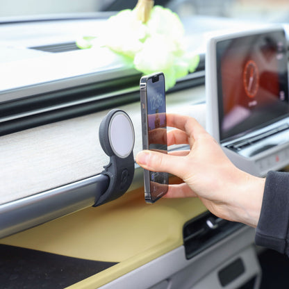 Dashboard Phone Mount for VW ID. Buzz - 2024+ Magsafe Version