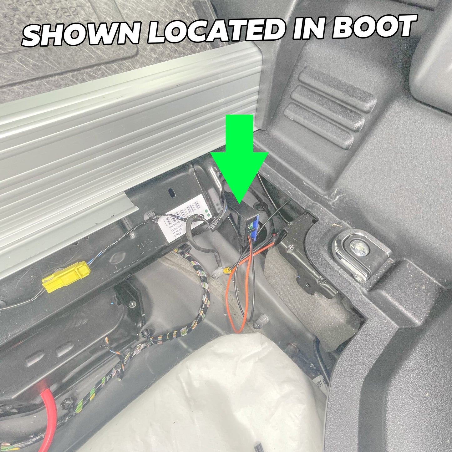 Locking Fuel Flap Retro Fit Kit for Land Rover Defender L663