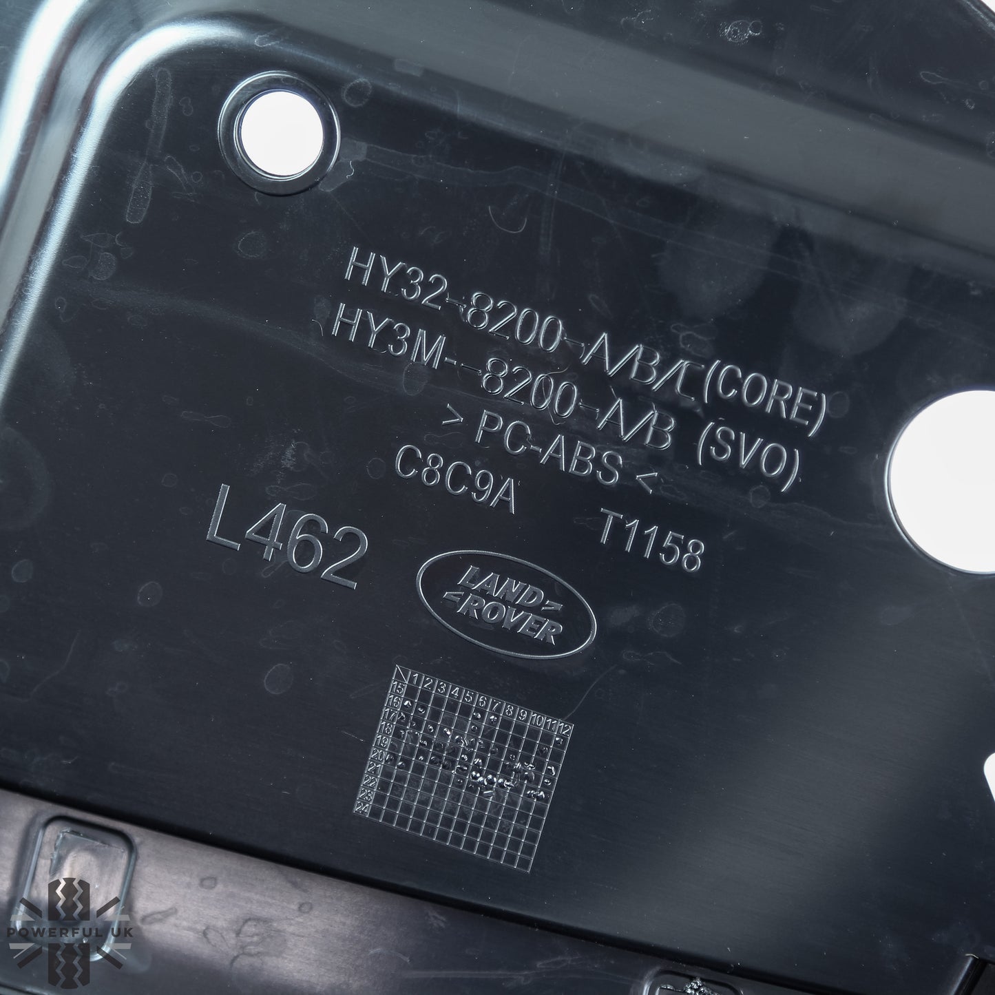 Front Grille for Land Rover Discovery 5 Dynamic in Narvik Black