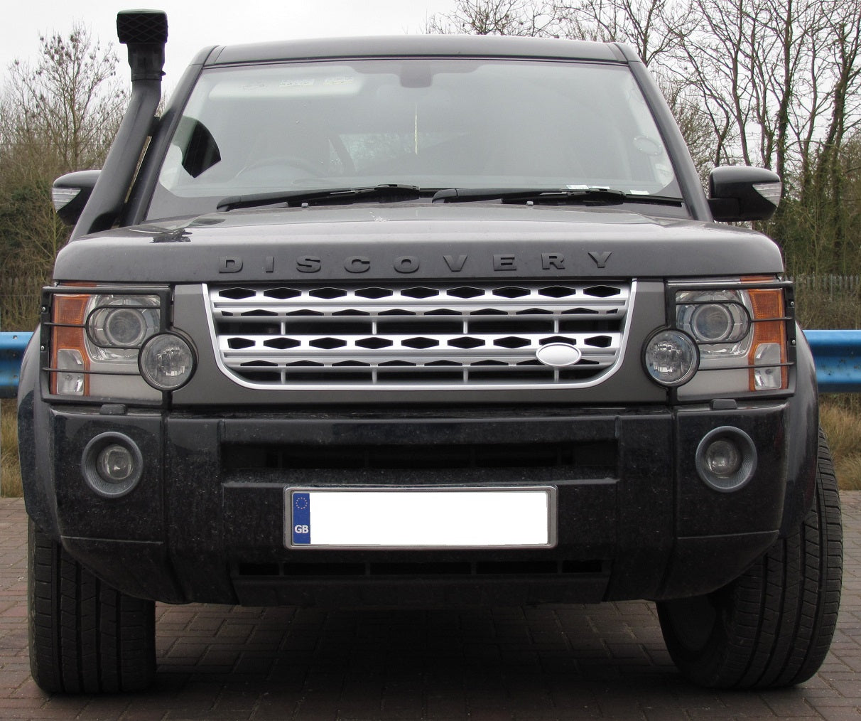 Front Grille for Land Rover Discovery 3 - Disco 4 look - Grey / Silver / Silver