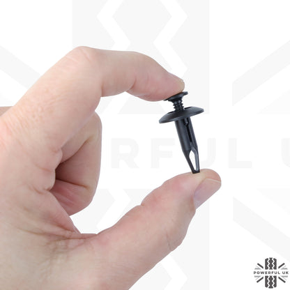 4x Clips (6.3x22mm Plastic Push Pin type) for Land Rover Discovery Sport - Genuine