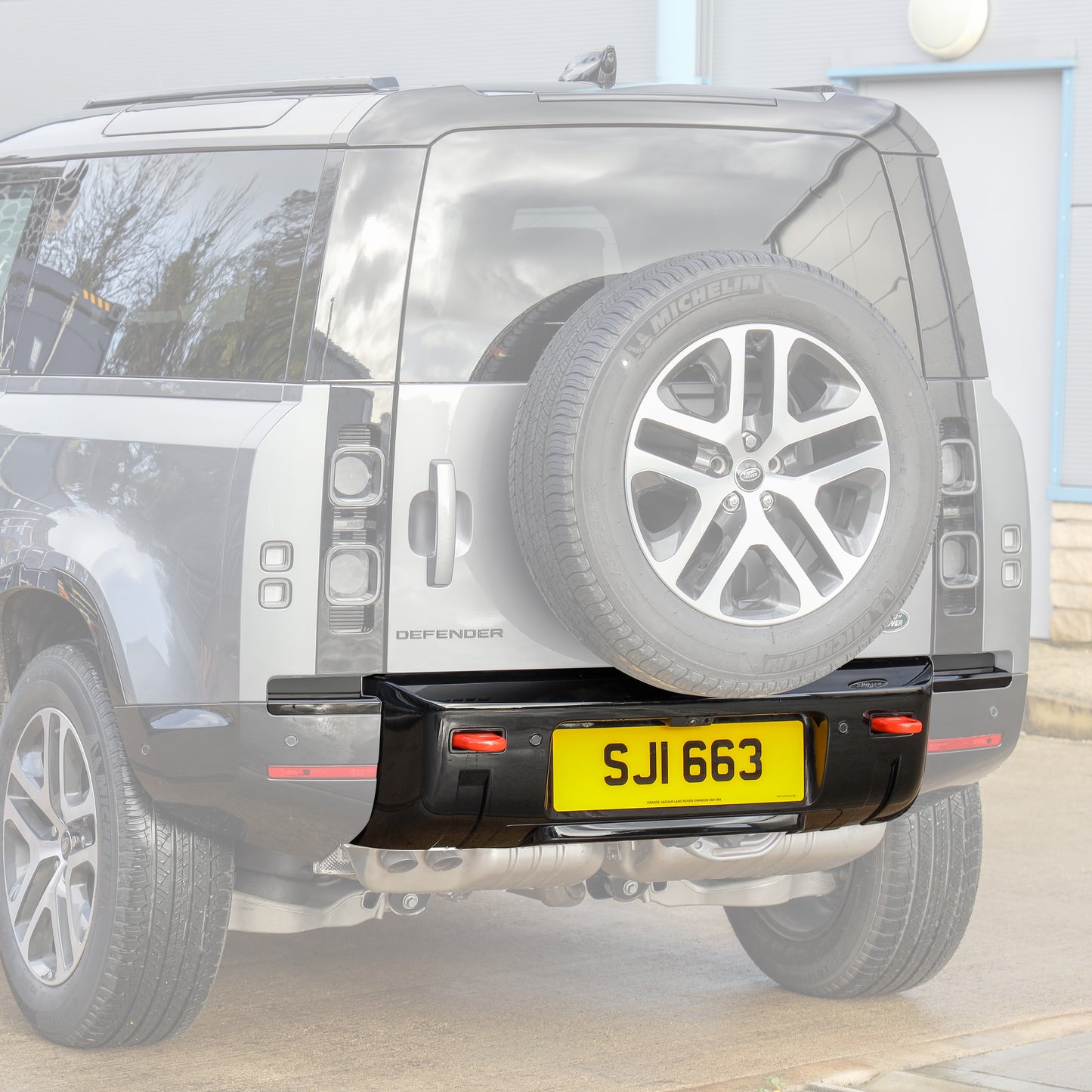 Rear Bumper Kit for Land Rover Defender L663 - Gloss Black