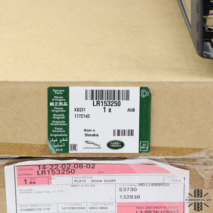 Genuine Illuminated V8 Scuff Plate for Land Rover Defender L663 (110/130) - Right