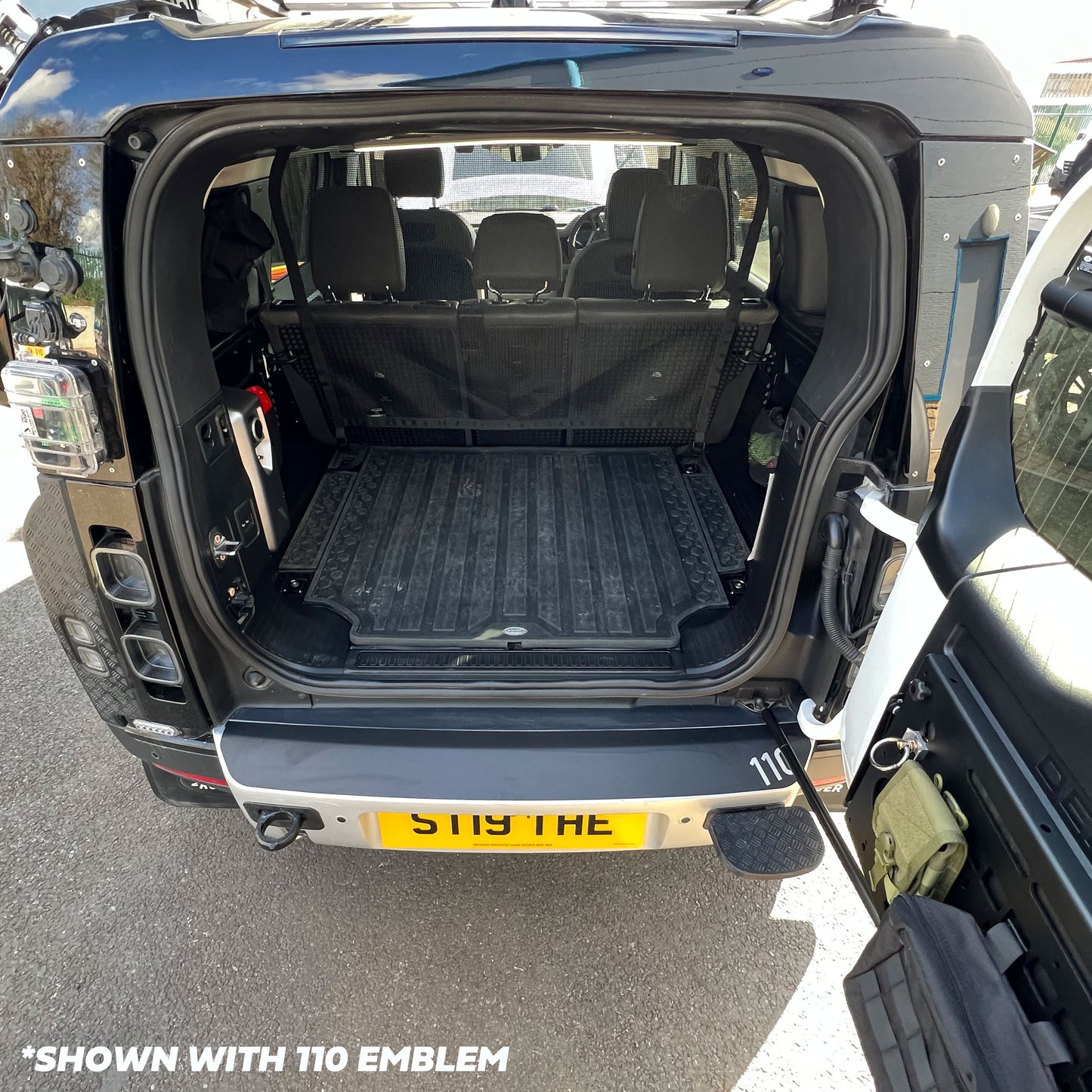 Rear Bumper Protection Decal for Land Rover Defender L663 - with 110 emblem